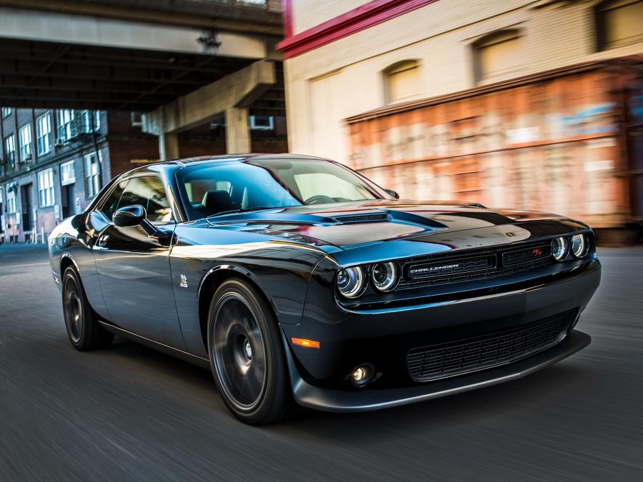  Dodge Challenger R/T Scat Pack 2015 года  (фото 16 из 55)